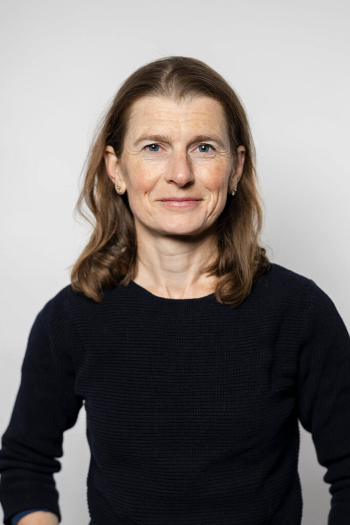 Mag. Dr. Marianne SCHWEITZER, MA